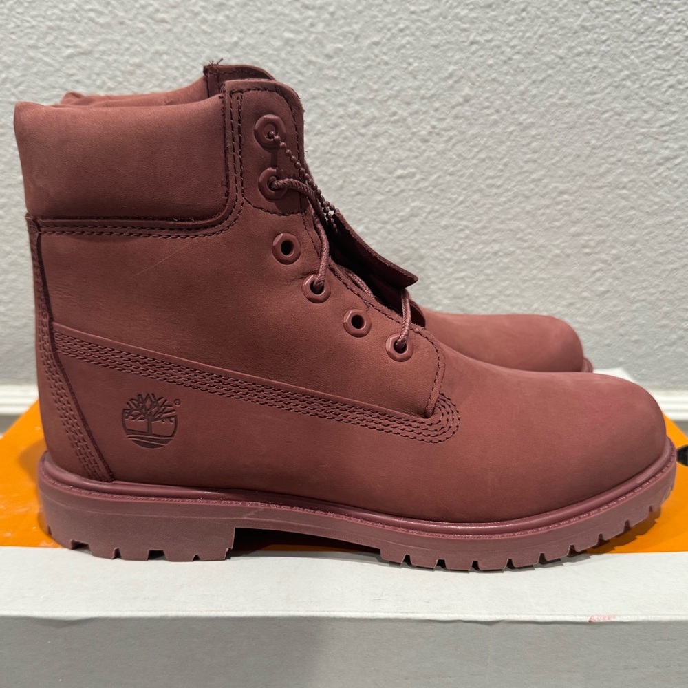 Timberland Women’s Premium 6” Waterproof Boots Medium Red Nubuck 8.5 New